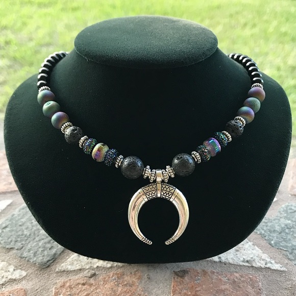 Moon bead necklace . Genuine Onyx , black lava rock druzy quartz silver choker - Picture 10 of 11